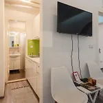 Modern Near Cathedral - Heart Of The Center Appartement Sarajevo