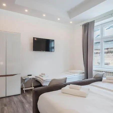 Modern Near Cathedral - Heart Of The Center Apartment Sarajevo