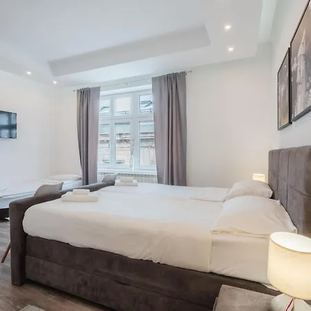 Modern Near Cathedral - Heart Of The Center Apartment Sarajevo